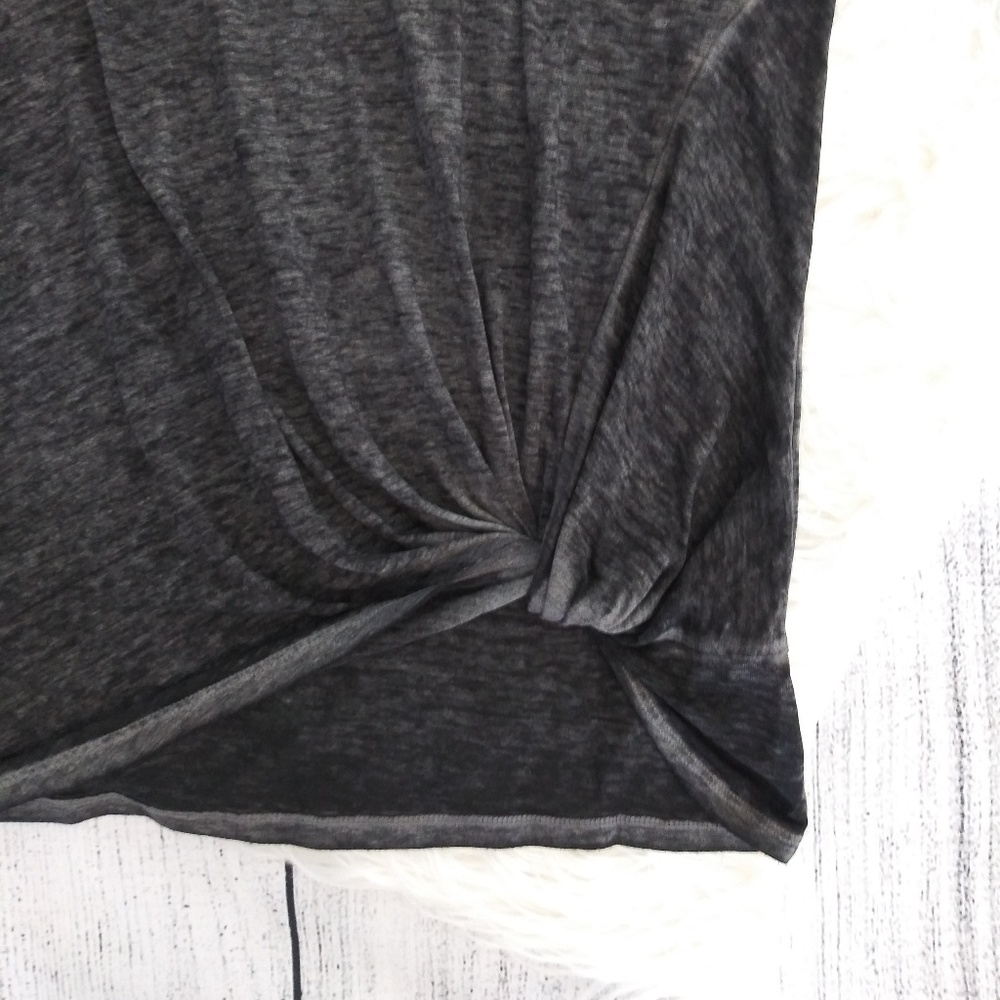 ✨NWT✨ Rock & Republic gilded glam top - Picture 2 of 6